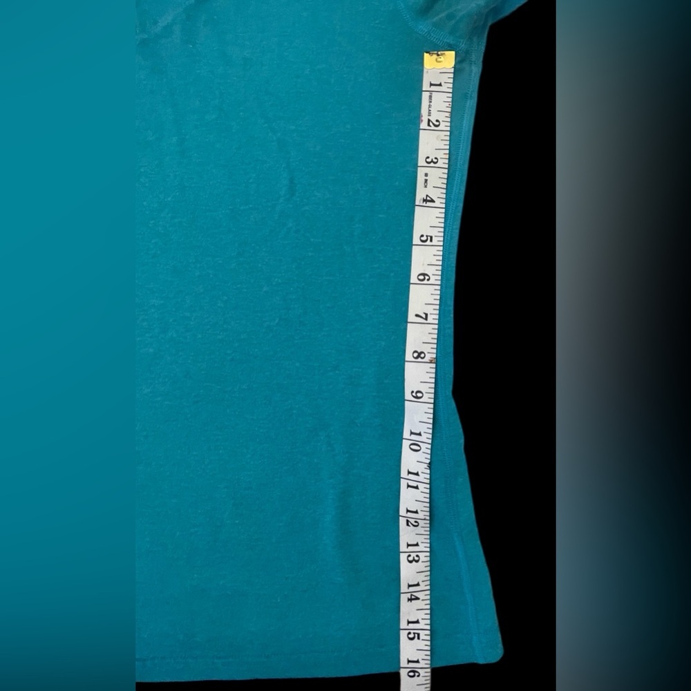 Nike Dri-Fit Shirt - Picture 5 of 8